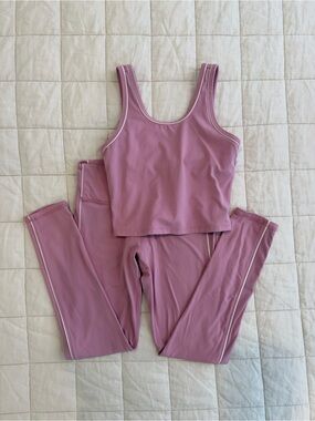 all in motion - Size S top / size M bottoms - Sports Set in Mauve pink